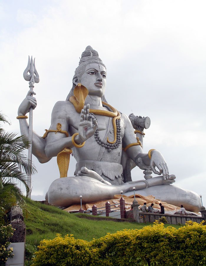 Lord Shiva Statue overlooking the sea